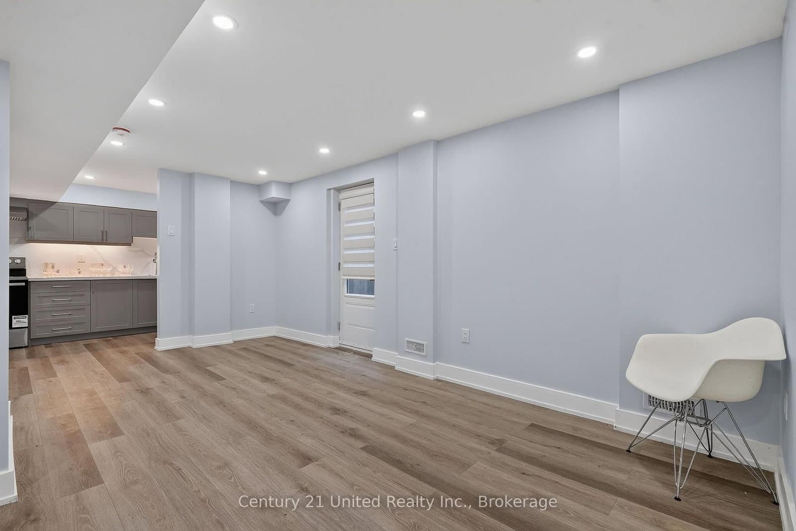 1040 Suddard Avenue, Unit 2 (lower level) thumbnail 14