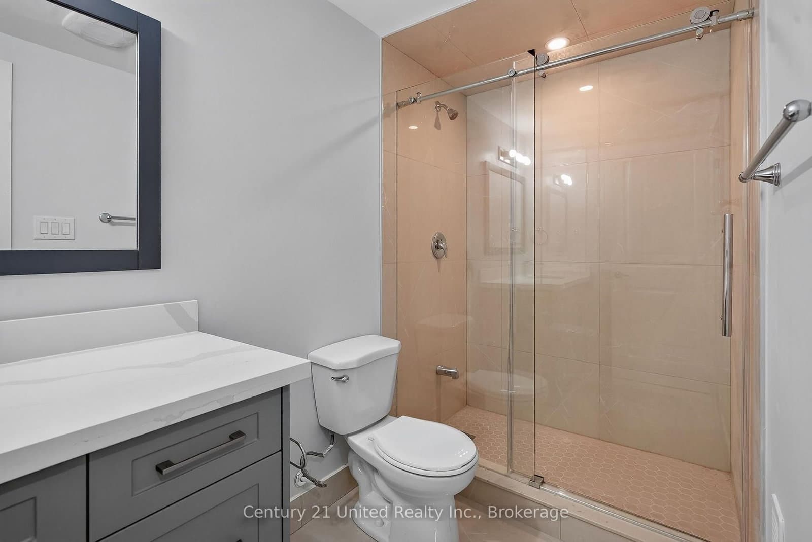 1040 Suddard Avenue, Unit 2 (lower level) thumbnail 22