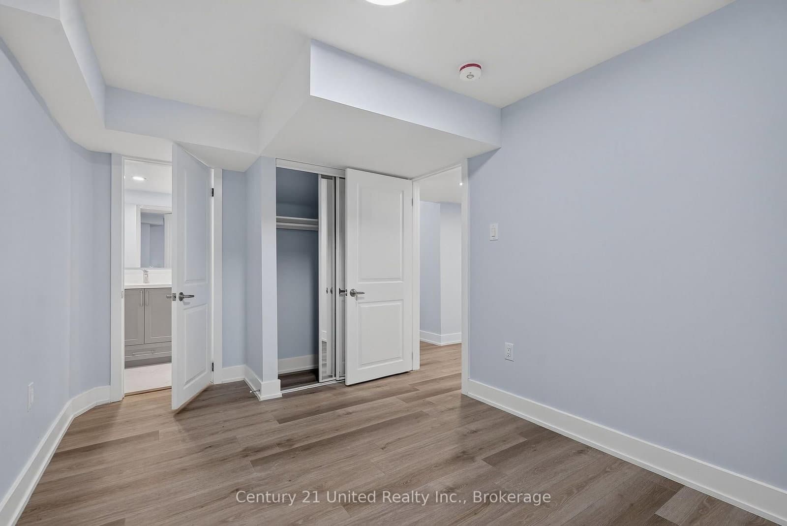 1040 Suddard Avenue, Unit 2 (lower level) thumbnail 24