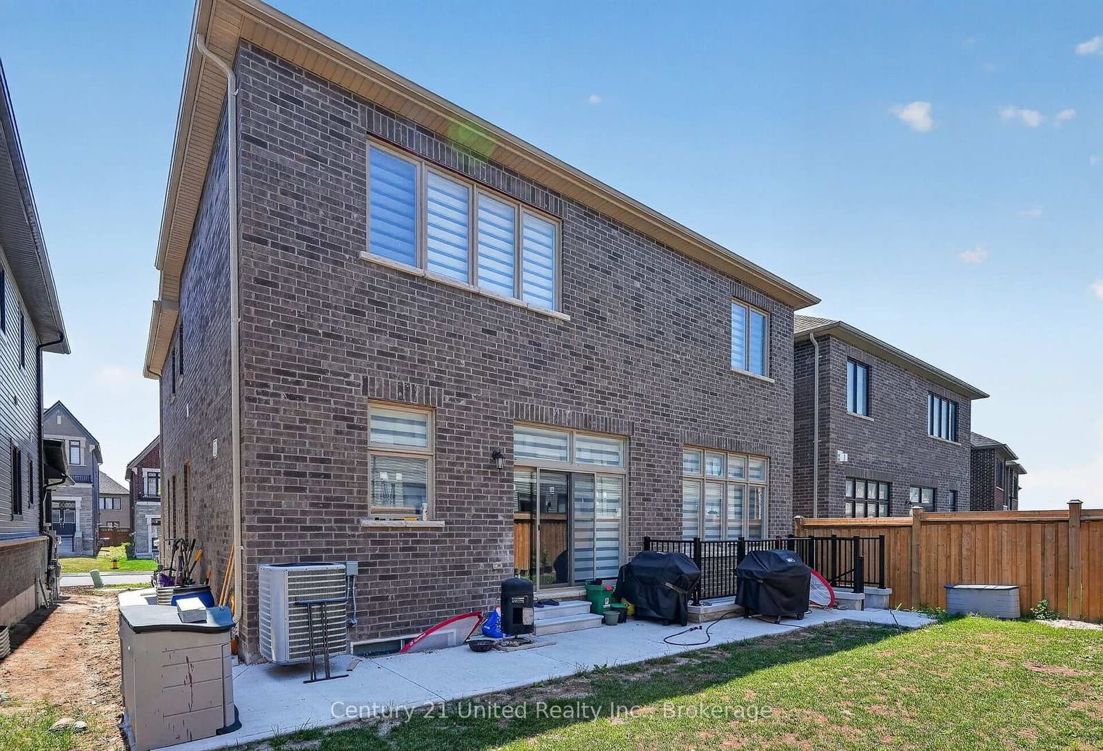 1040 Suddard Avenue, Unit 2 (lower level) thumbnail 34