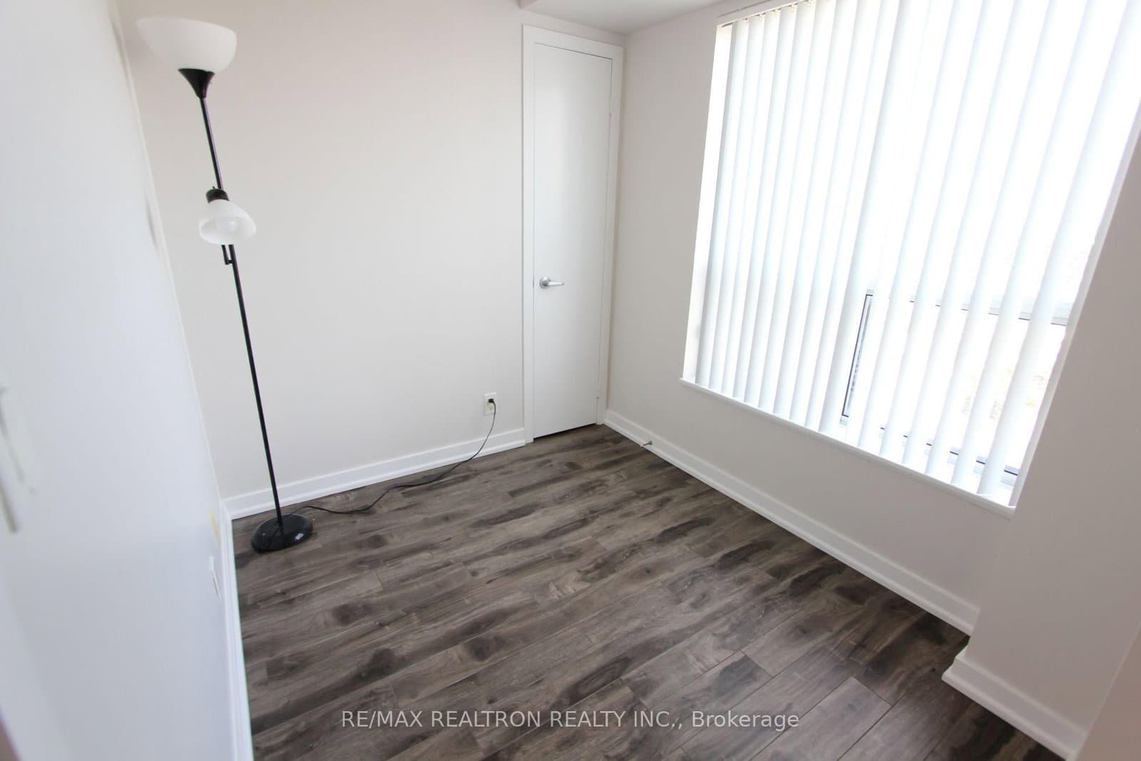36 Lee Centre Drive, Unit 2906 thumbnail 13
