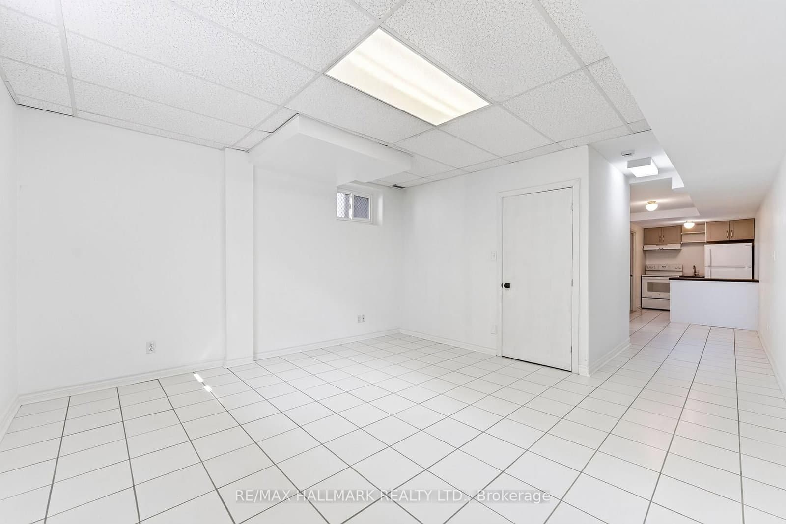 402 Kingston Road, Unit LOWER / BSMT thumbnail 6