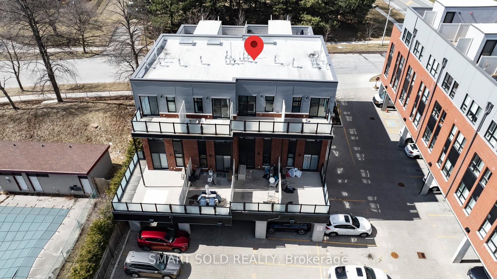 20 Echo Point, Unit 132 thumbnail 2