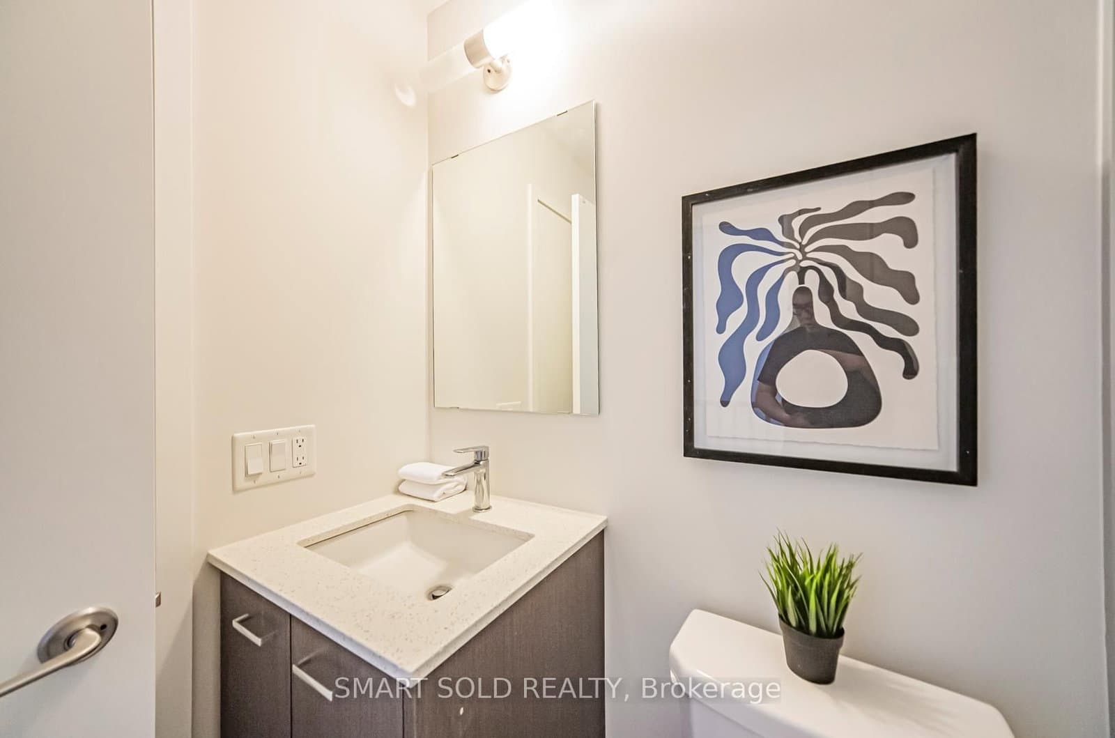 20 Echo Point, Unit 132 thumbnail 33