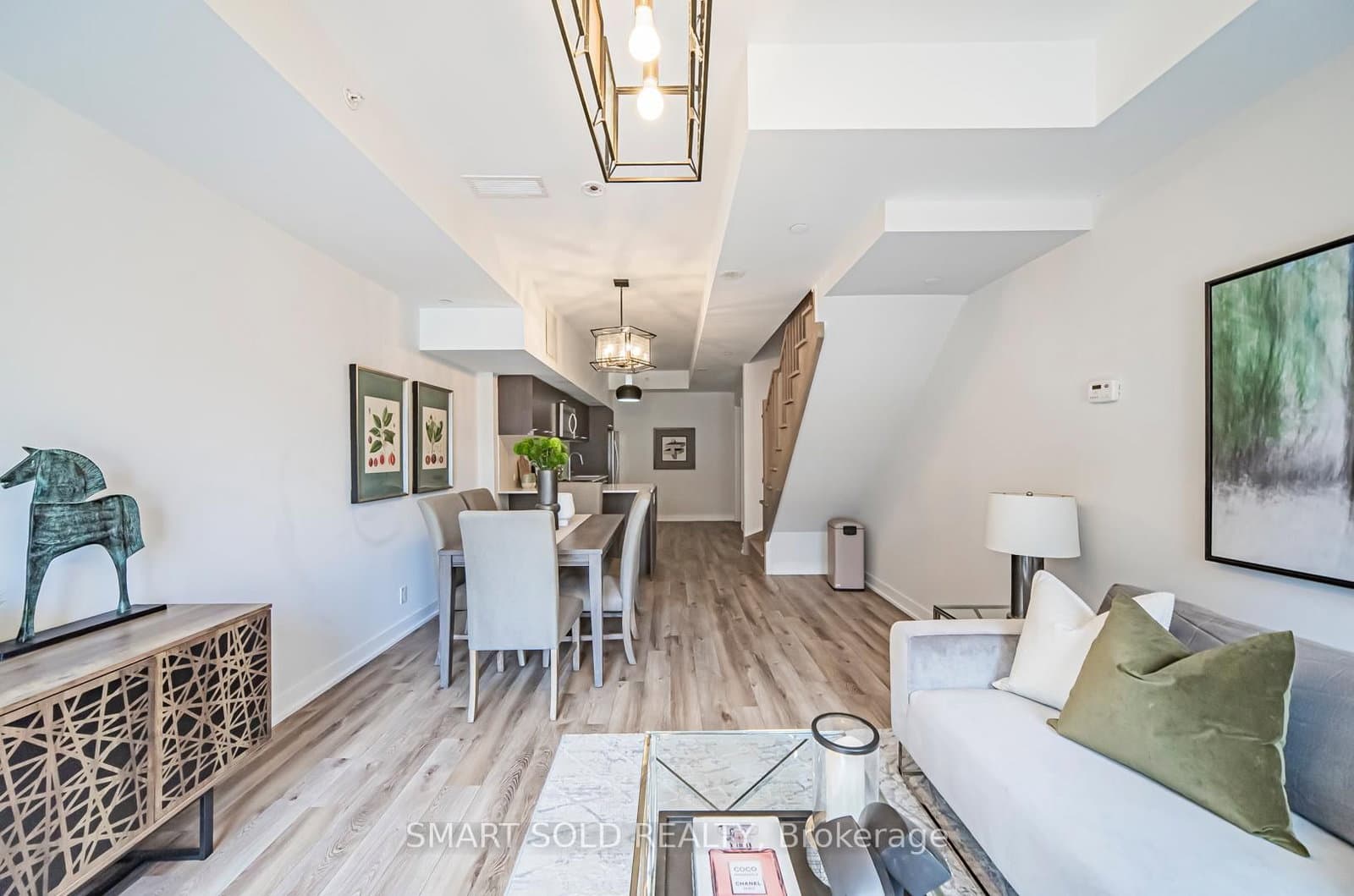 20 Echo Point, Unit 132 thumbnail 9