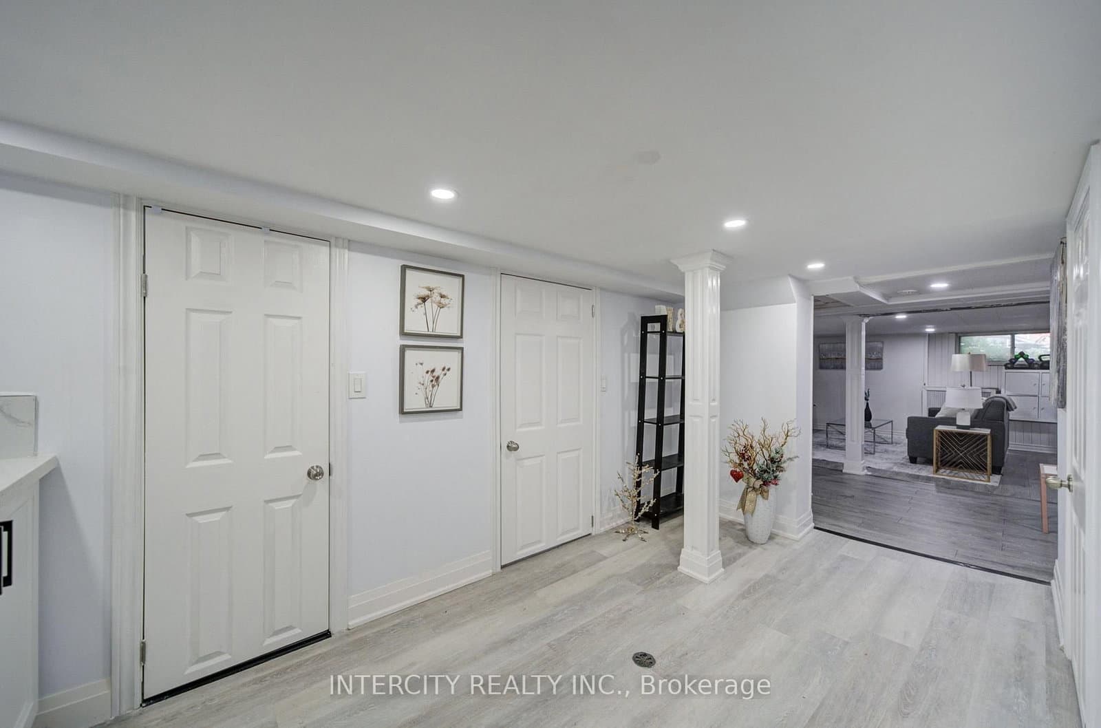 256 Blantyre Avenue thumbnail 28