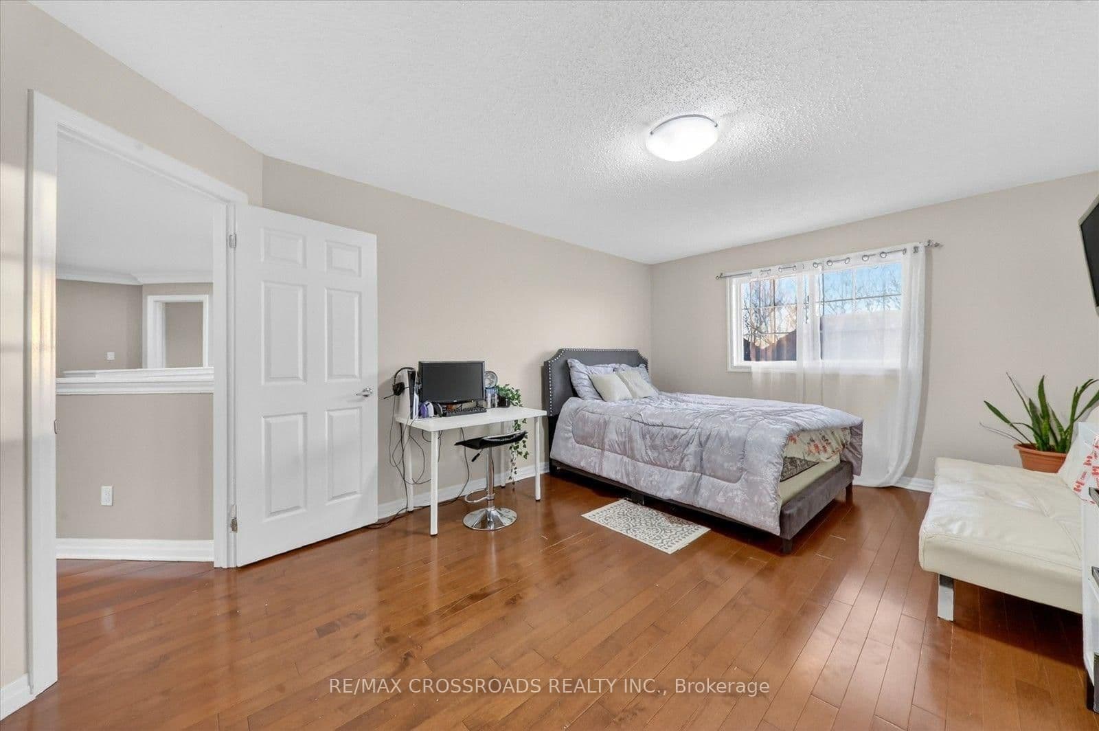 1626 Chilliwack Street thumbnail 23