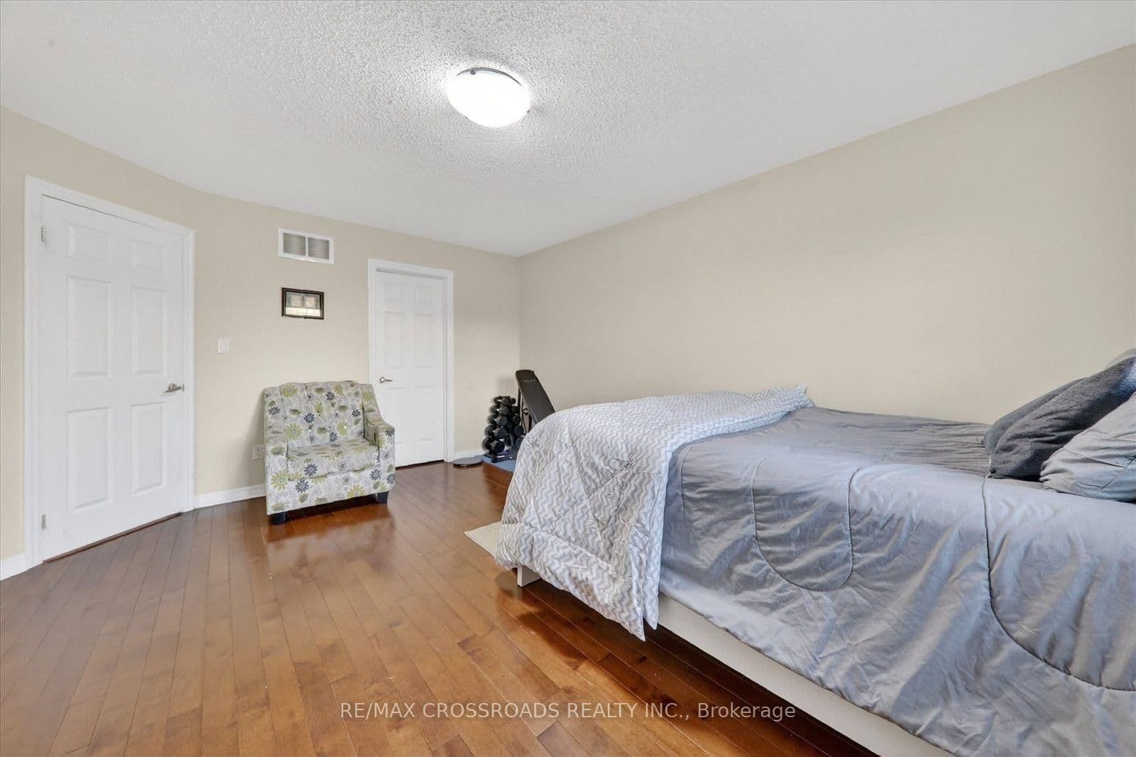 1626 Chilliwack Street thumbnail 26