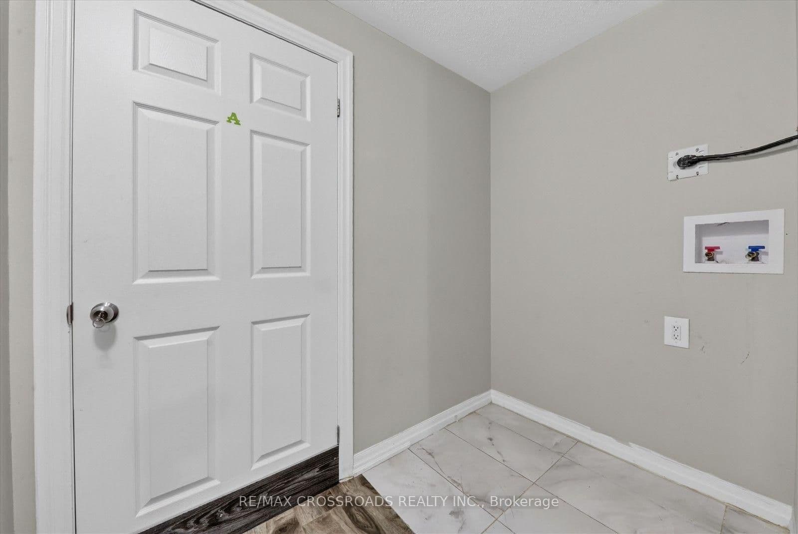1626 Chilliwack Street thumbnail 37