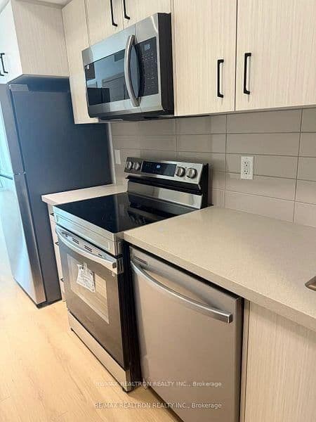 3421 Sheppard Avenue, Unit 201 thumbnail 4