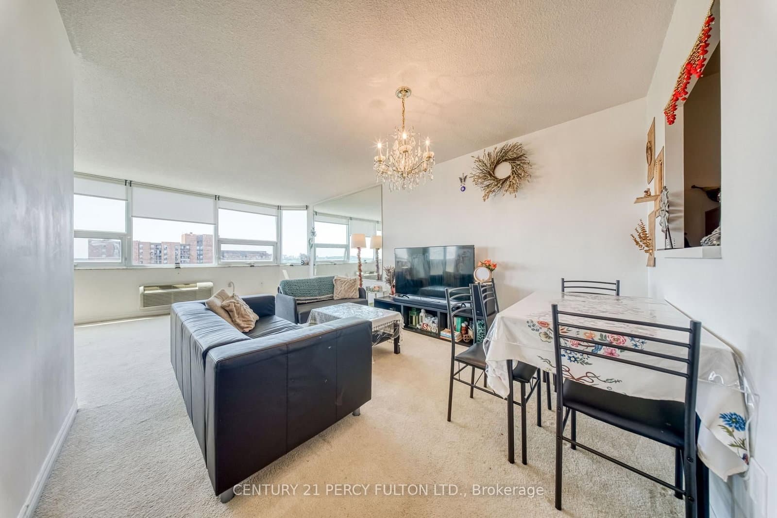 121 Ling Road, Unit 1802 thumbnail 11
