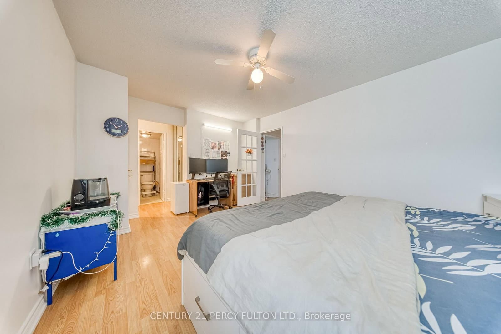 121 Ling Road, Unit 1802 thumbnail 22