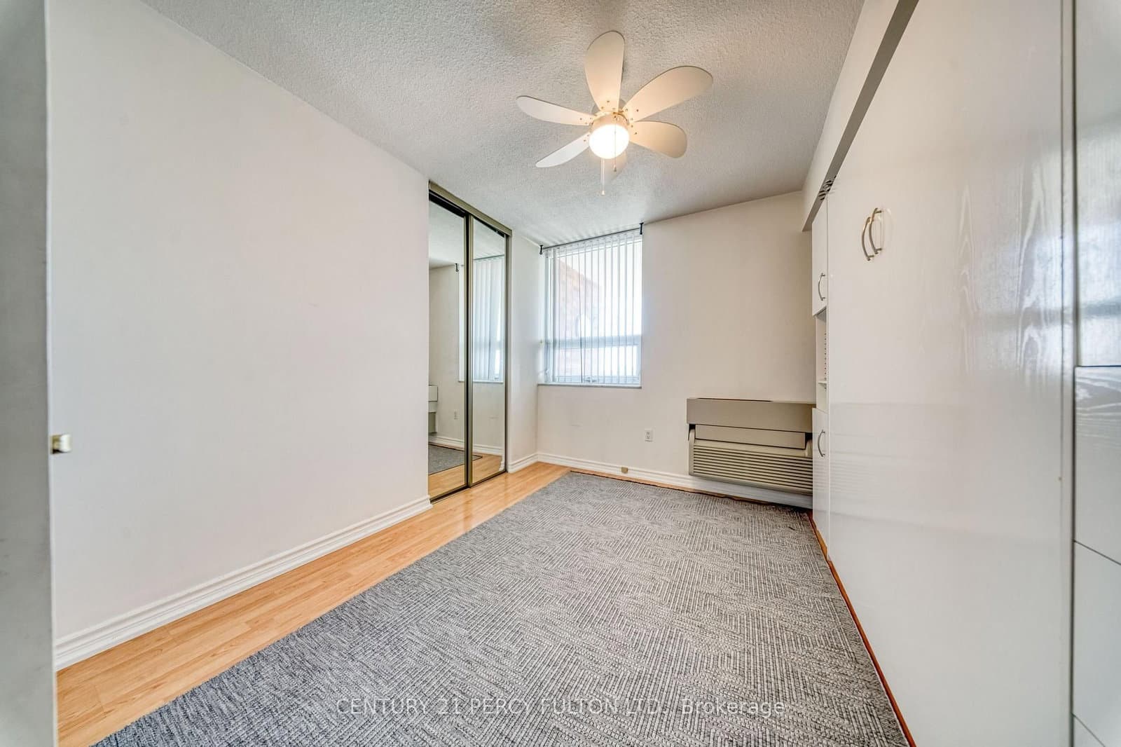 121 Ling Road, Unit 1802 thumbnail 25