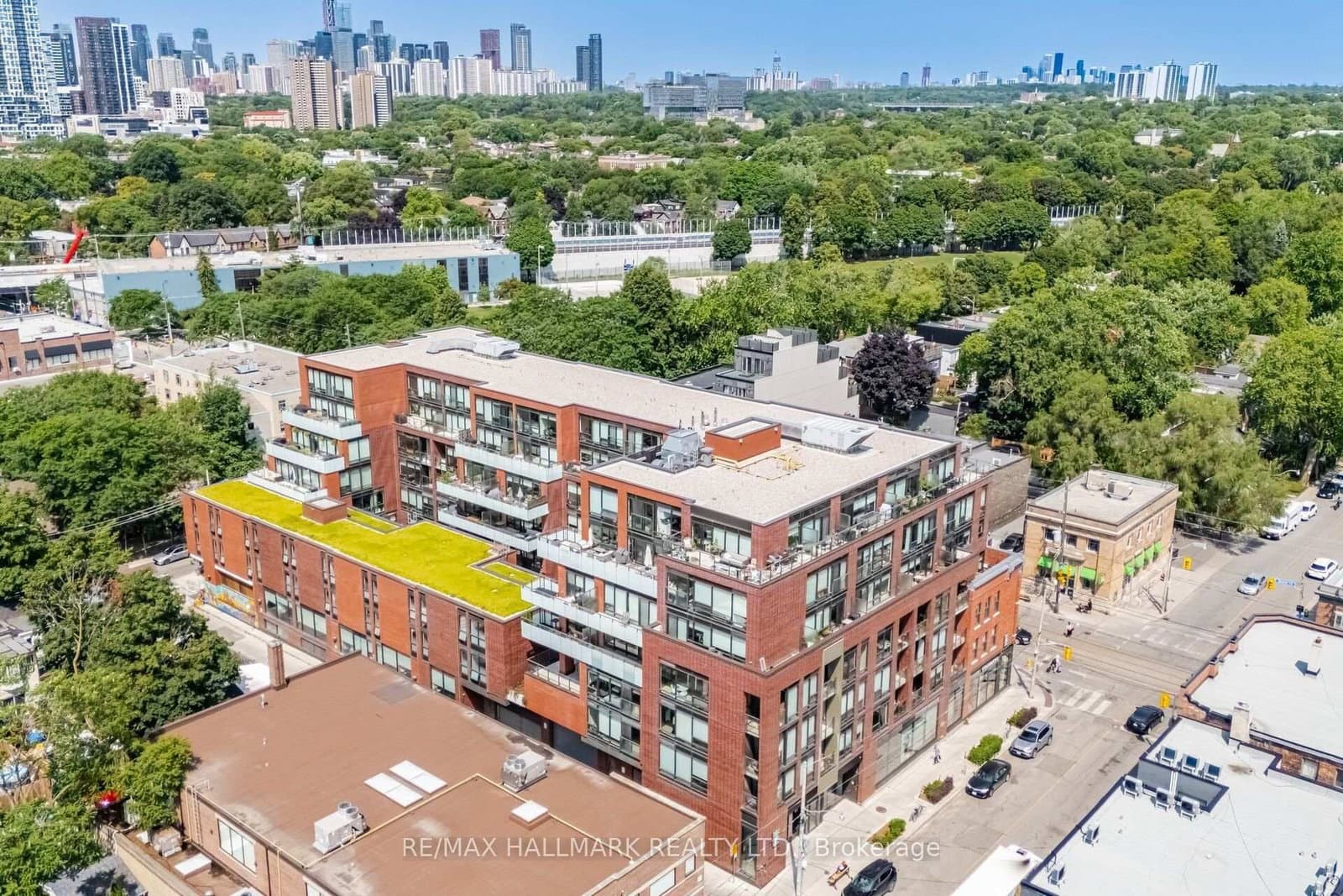 246 Logan Avenue, Unit 518 thumbnail 25