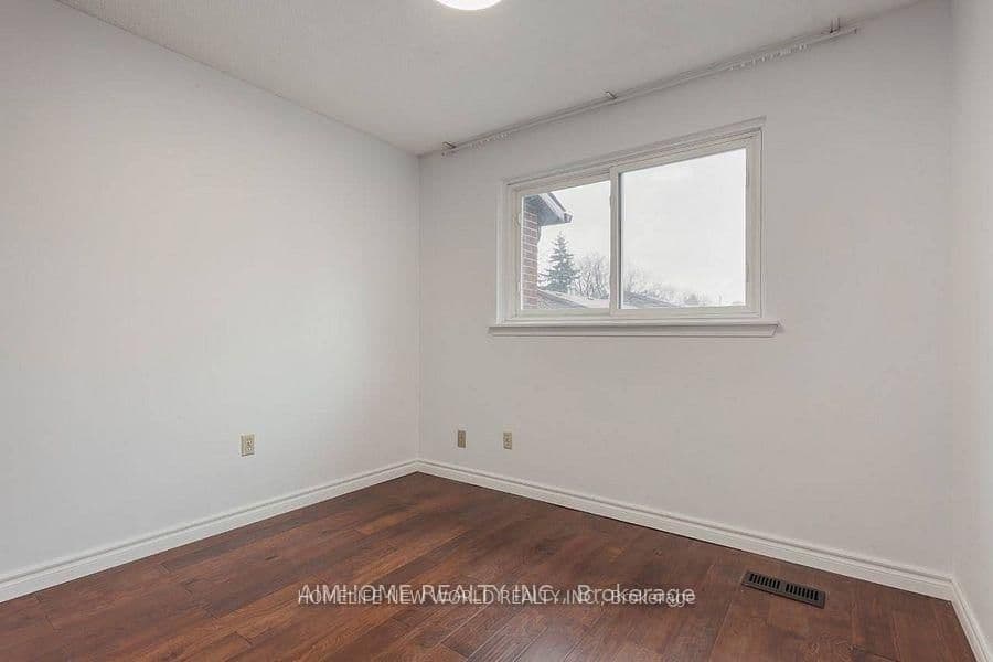30 Chichester Place, Unit 3 thumbnail 18