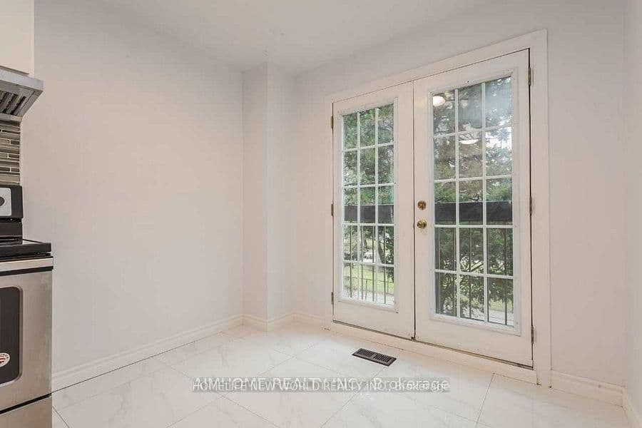 30 Chichester Place, Unit 3 thumbnail 8