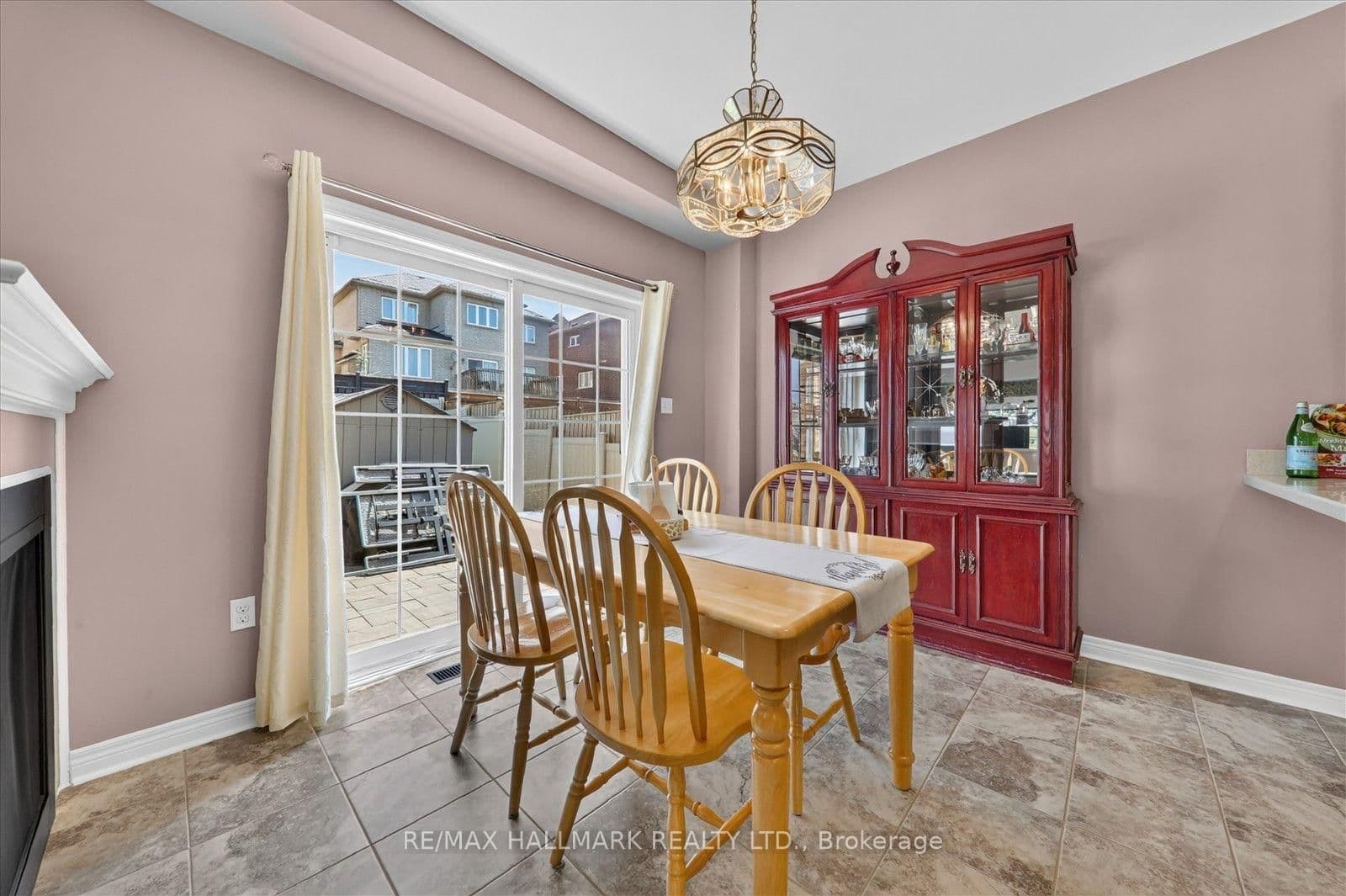 824 Black Cherry Drive thumbnail 18