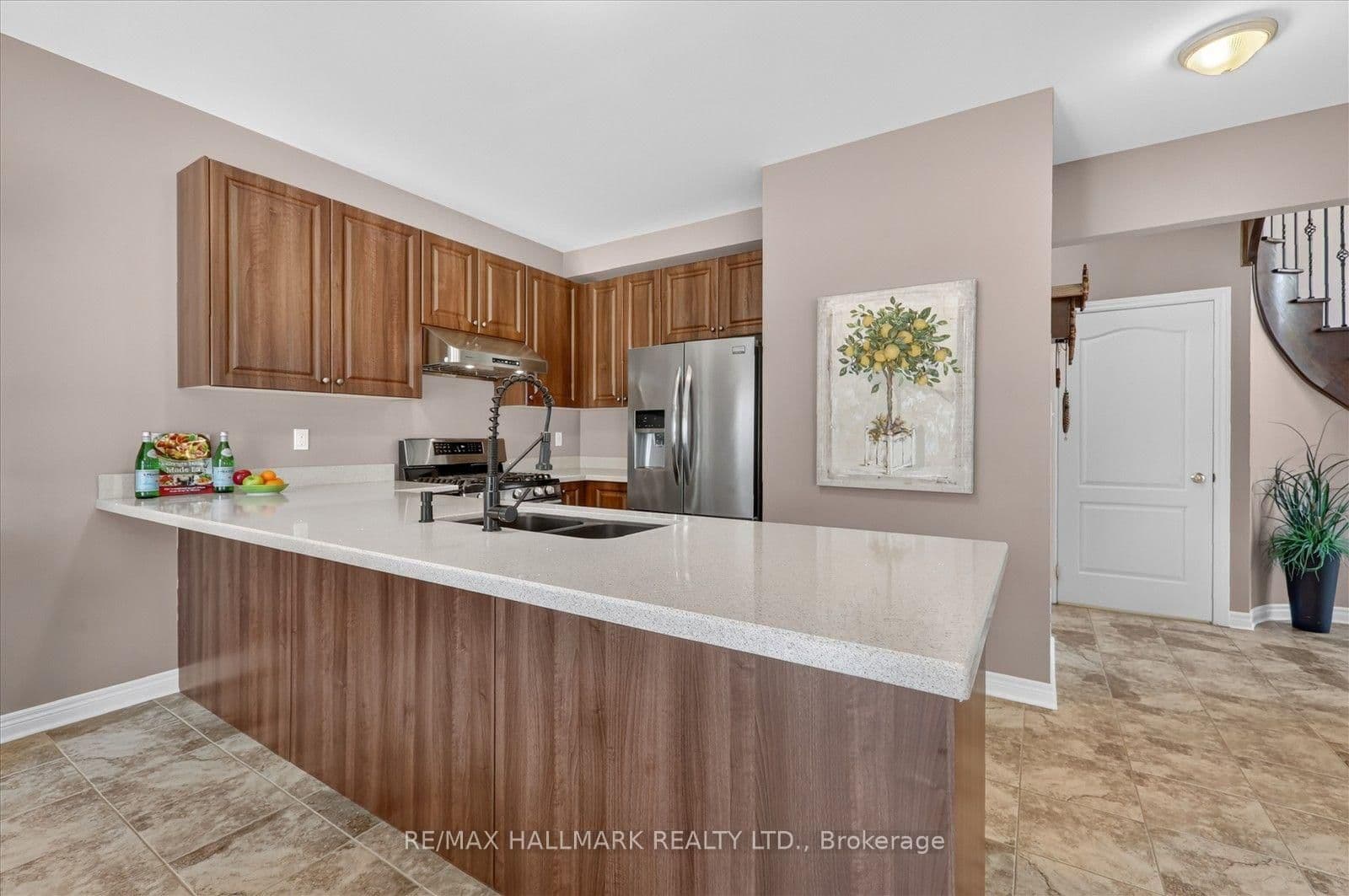 824 Black Cherry Drive thumbnail 19