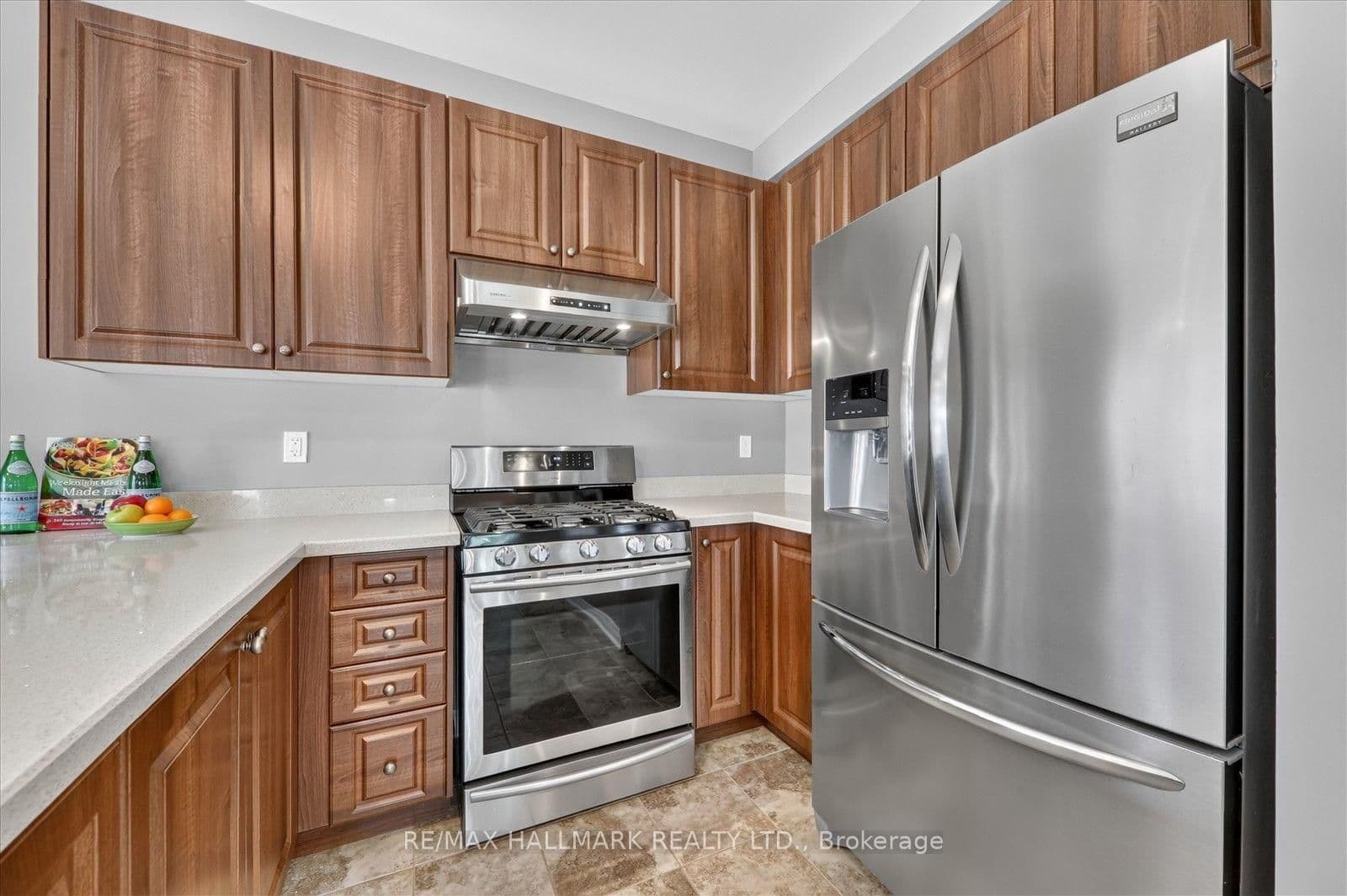 824 Black Cherry Drive thumbnail 22