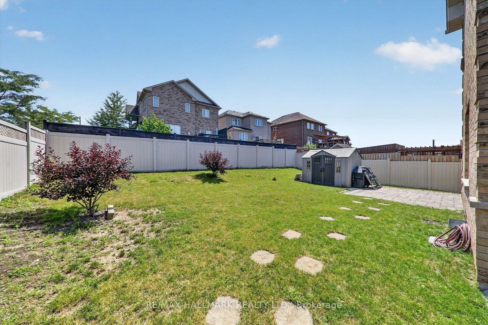 824 Black Cherry Drive thumbnail 34