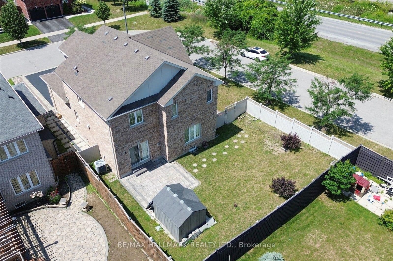 824 Black Cherry Drive thumbnail 37