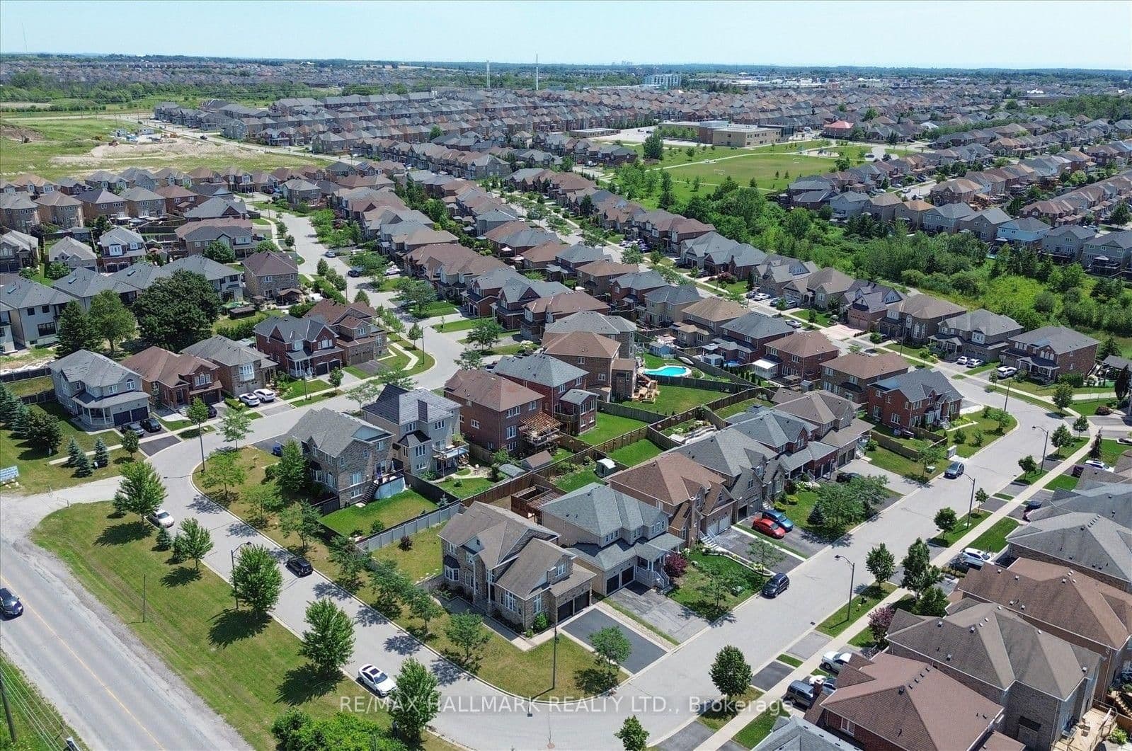 824 Black Cherry Drive thumbnail 39