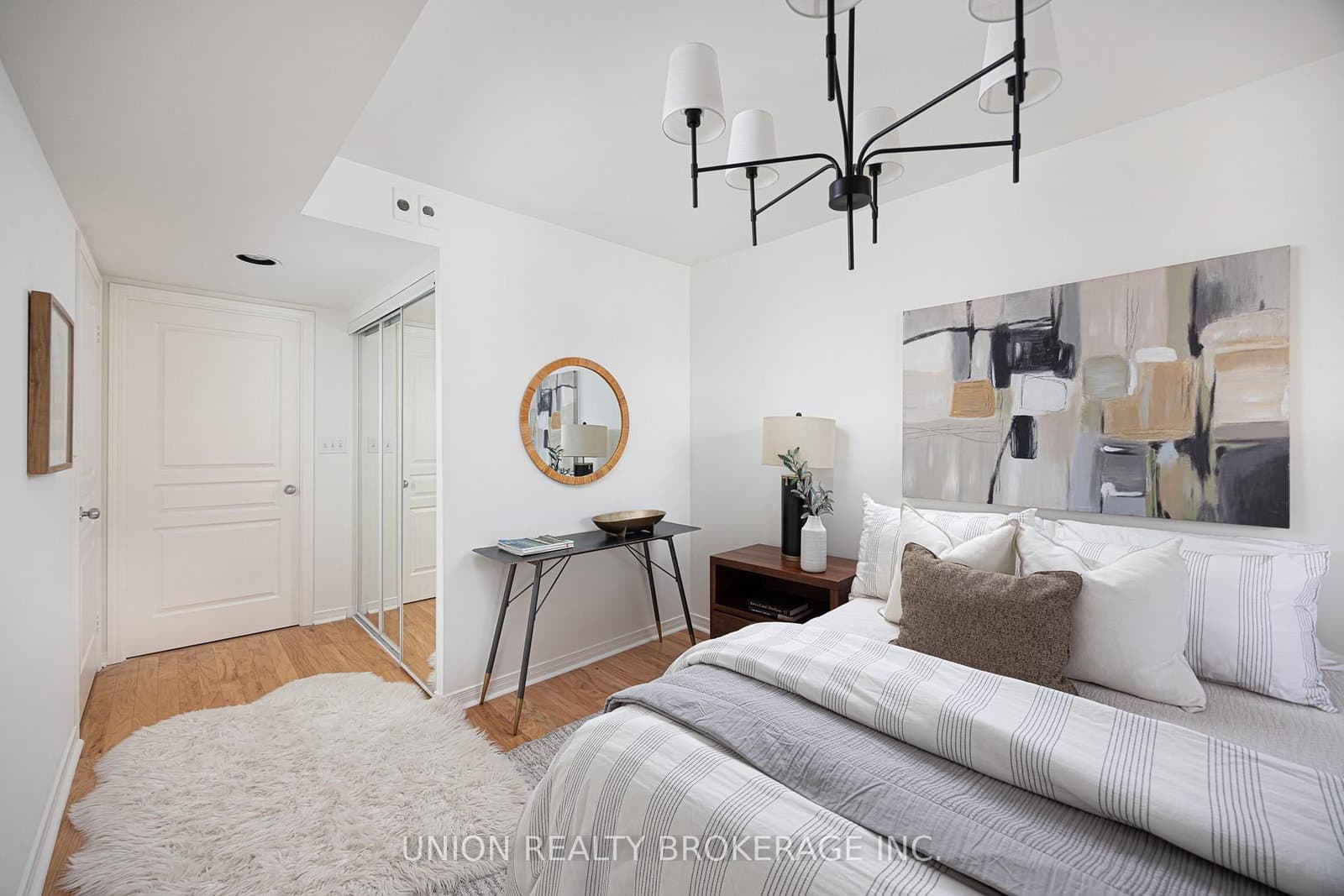 1765 Queen Street E, Unit 213 thumbnail 17