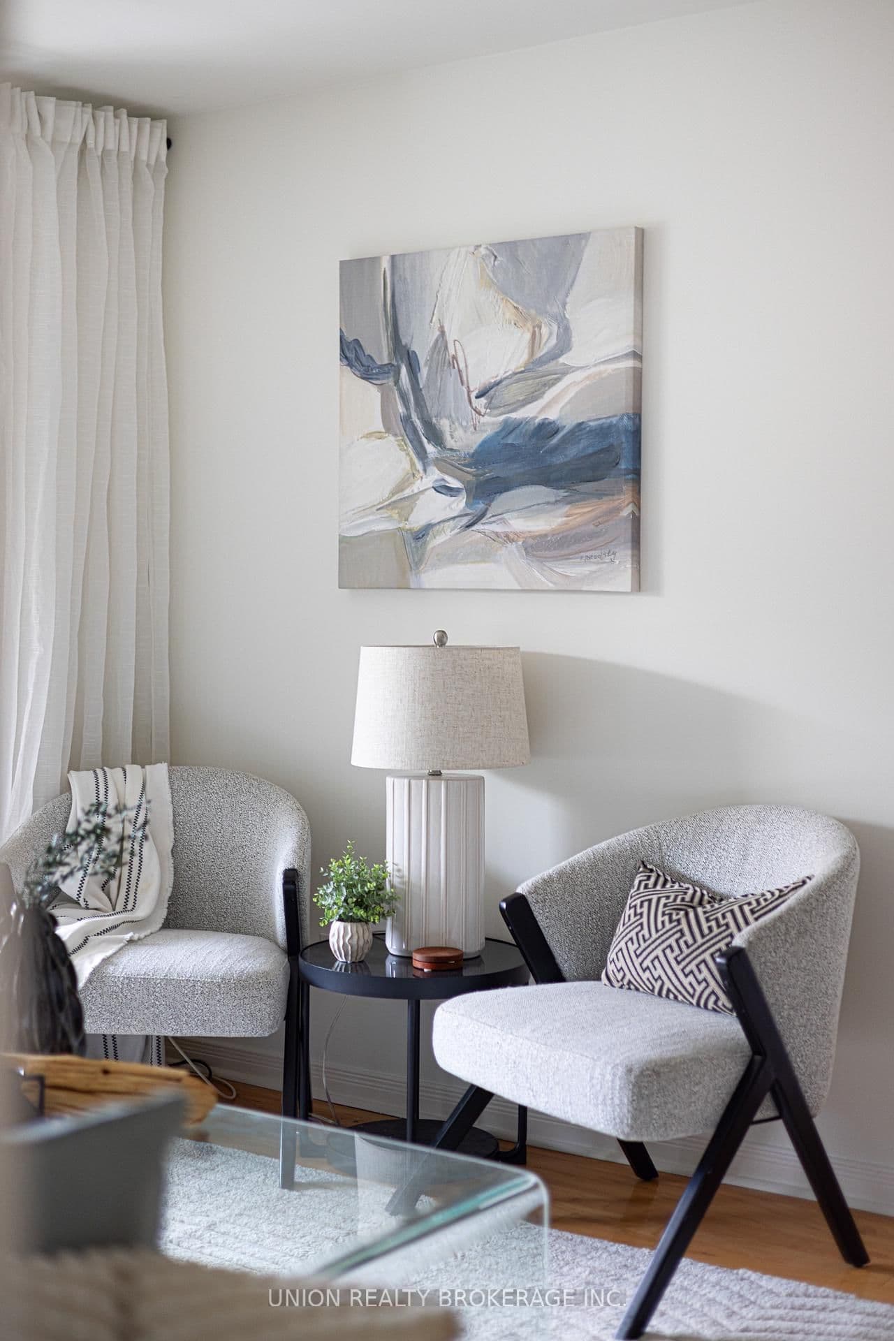 1765 Queen Street E, Unit 213 thumbnail 7