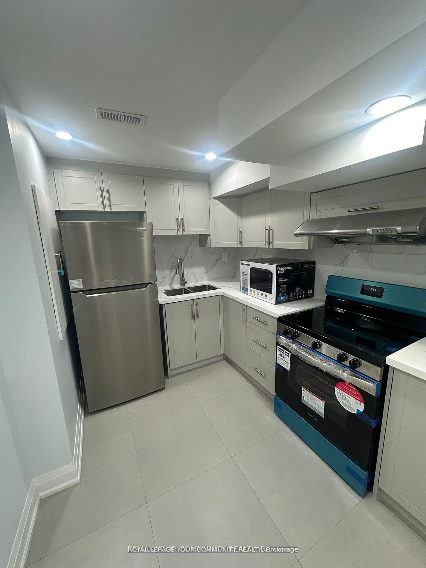 1229 Shankel Road, Unit Bsmt thumbnail 11