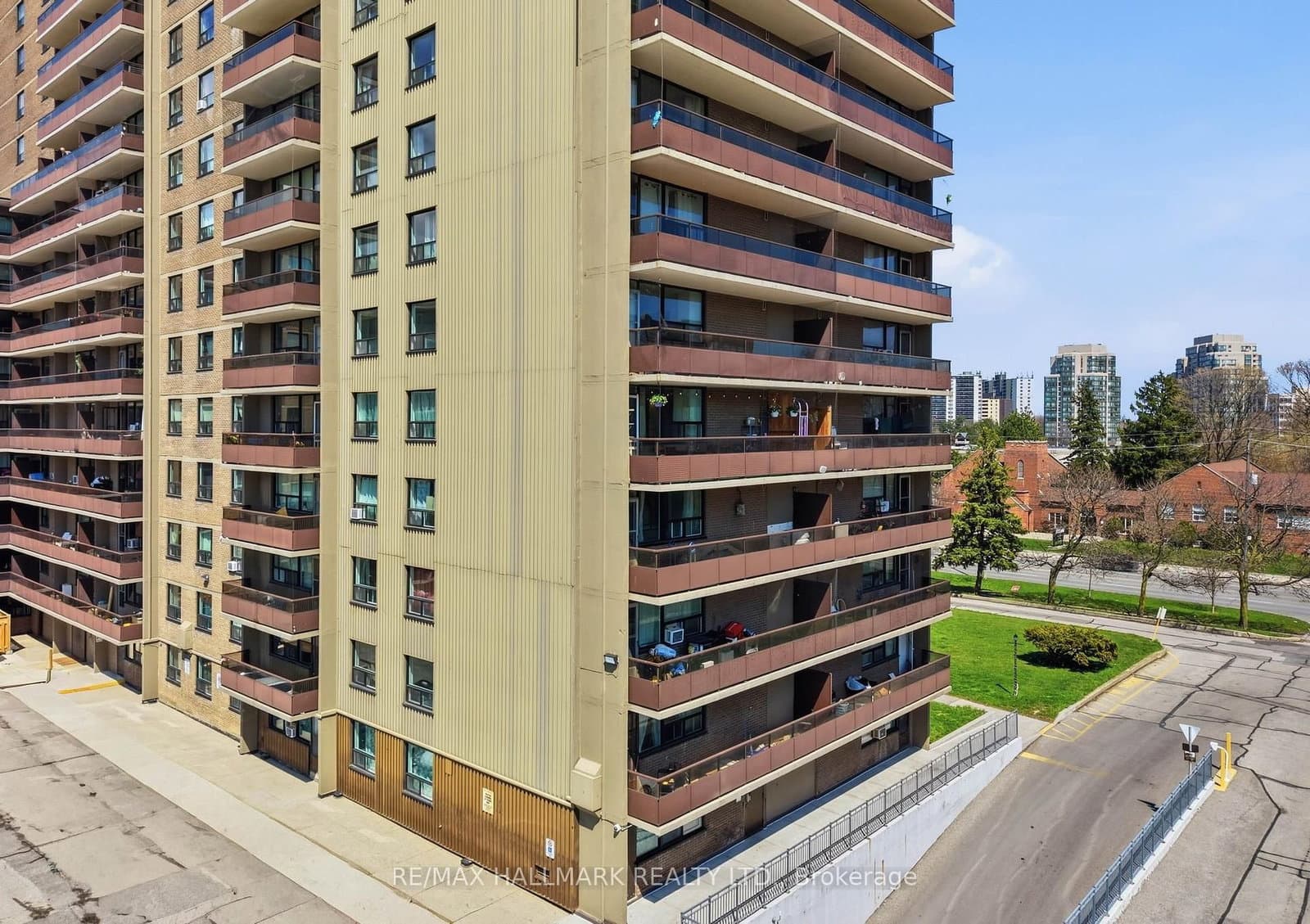180 Markham Road, Unit 503 thumbnail 31