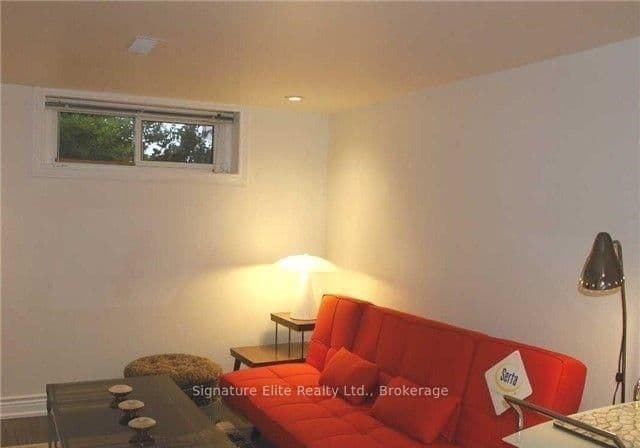 230 Clonmore Drive, Unit Lower thumbnail 3