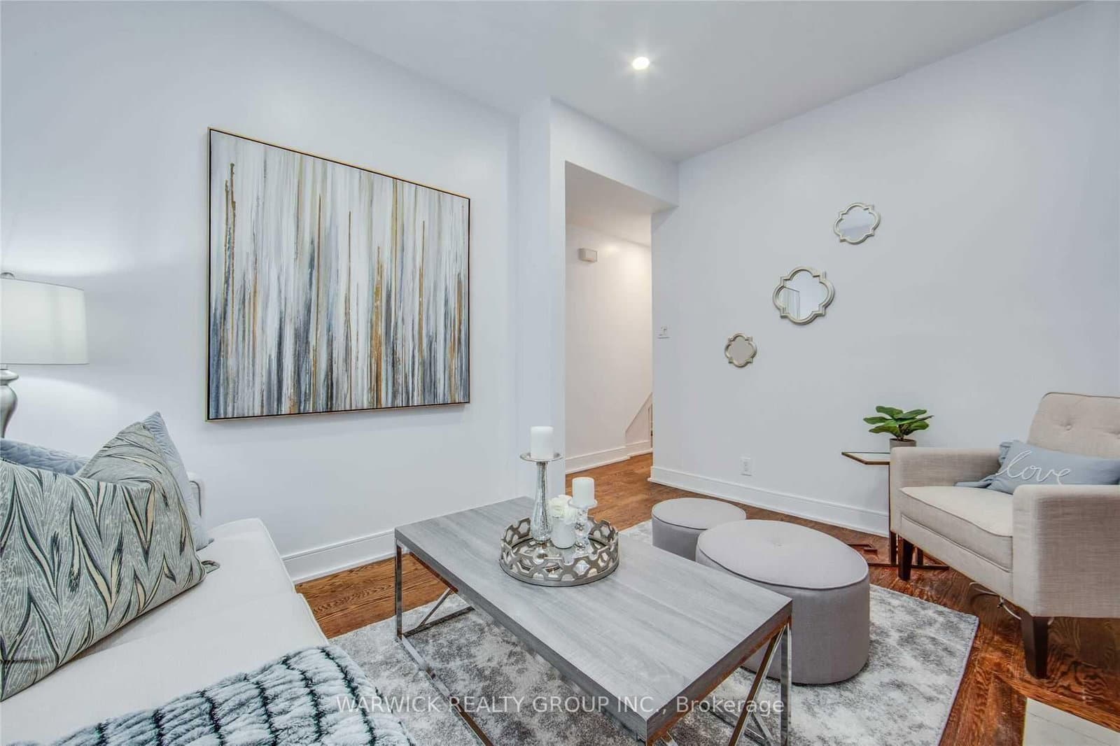 57 Bertmount Avenue, Unit Lower thumbnail 8