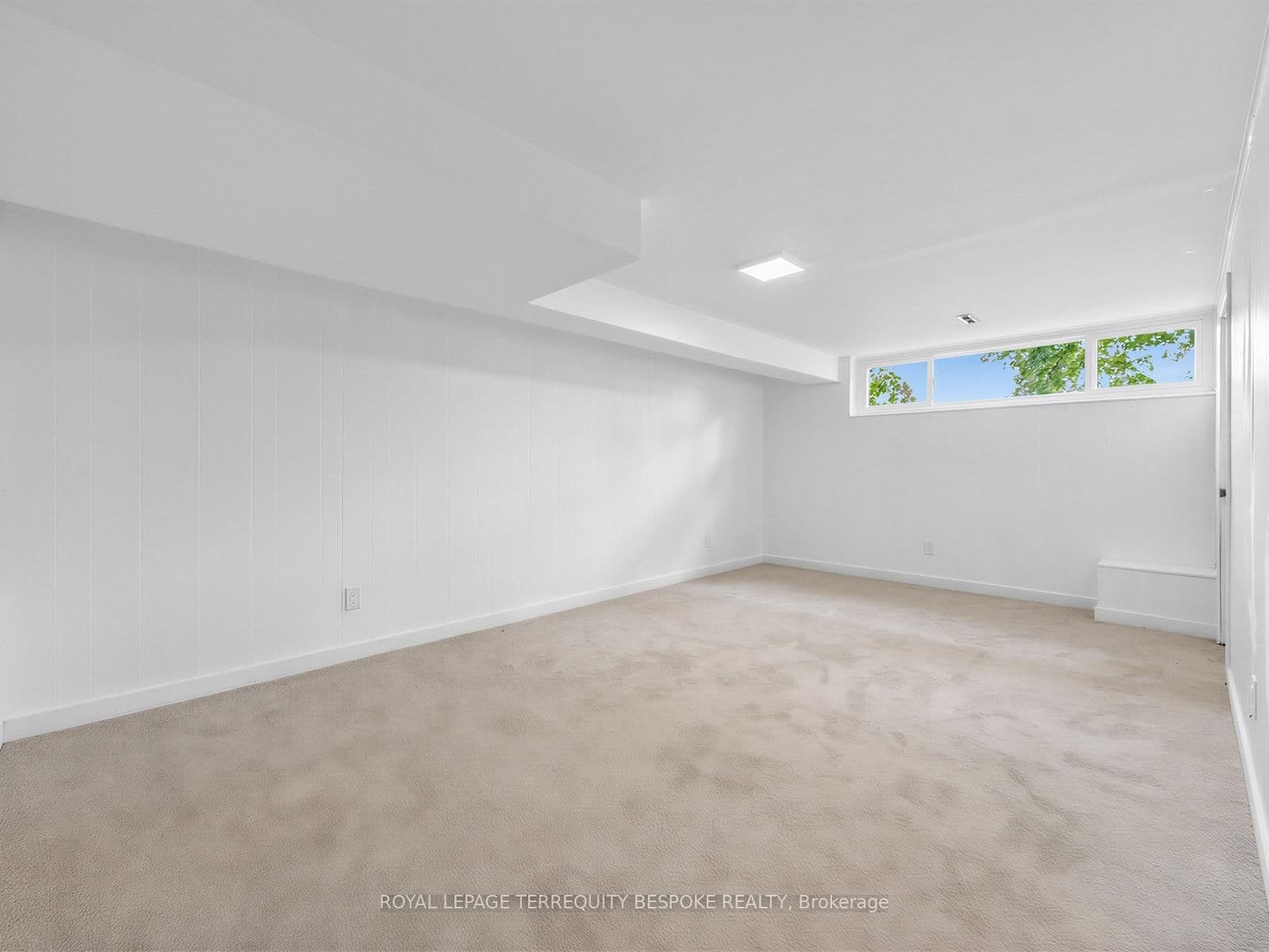 9 Midcroft Drive thumbnail 35