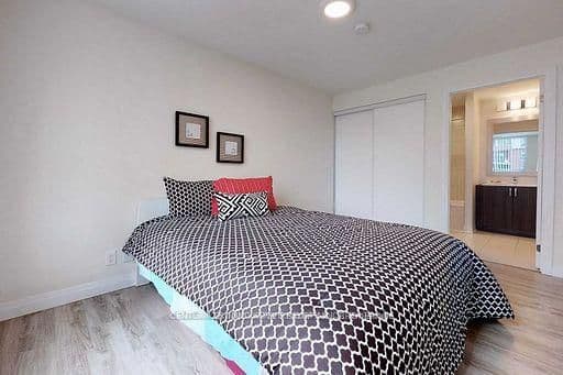 22 East Haven Drive, Unit 511 thumbnail 13