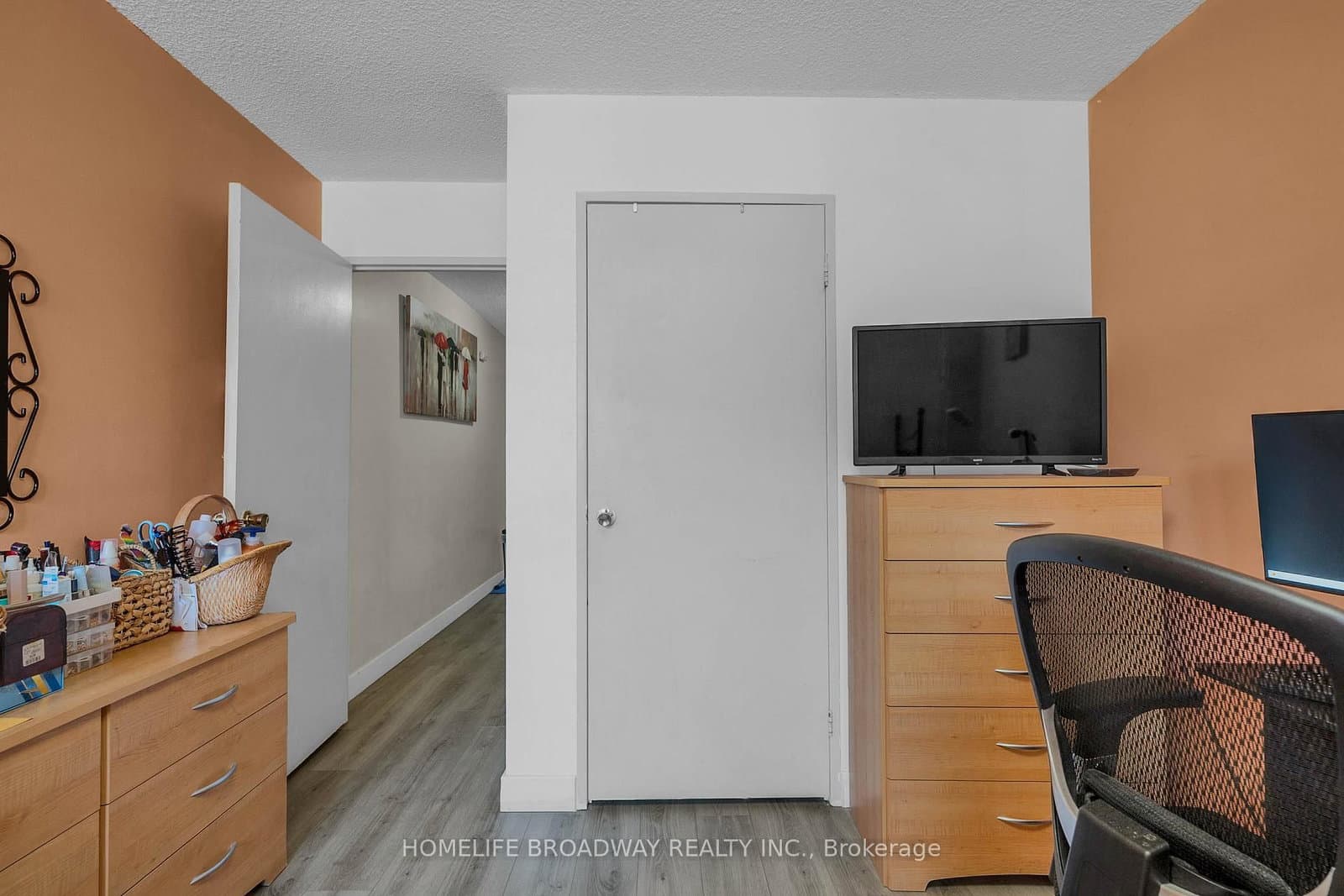 4062 Lawrence Avenue E, Unit 205 thumbnail 24
