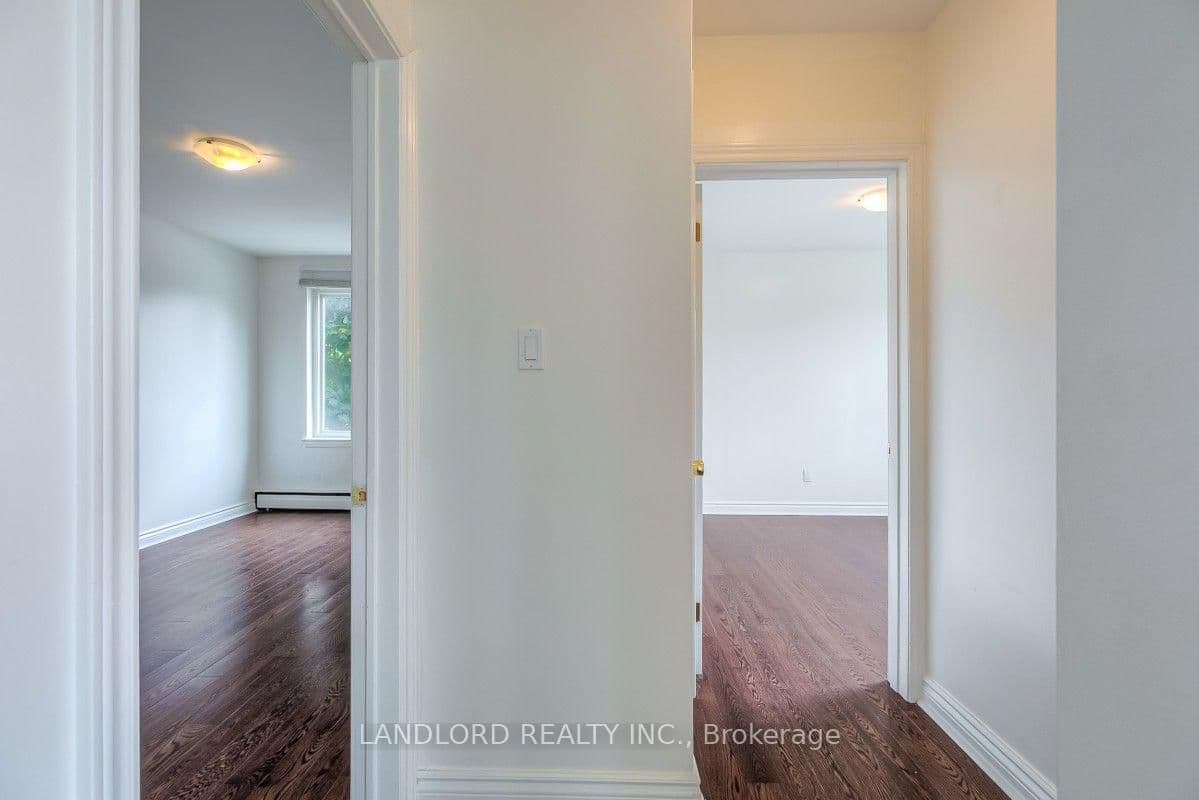 111 Craydon Road, Unit 204 thumbnail 14