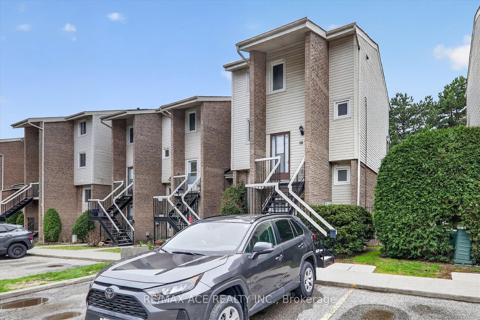 1360 Glenanna Road, Unit 16A thumbnail 4