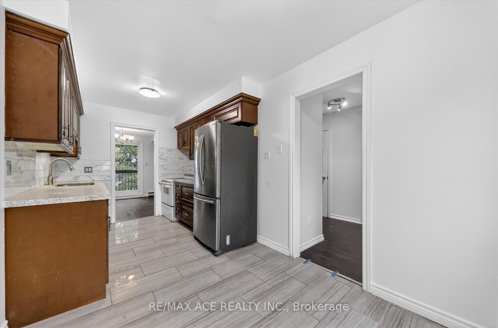 1360 Glenanna Road, Unit 16A thumbnail 7