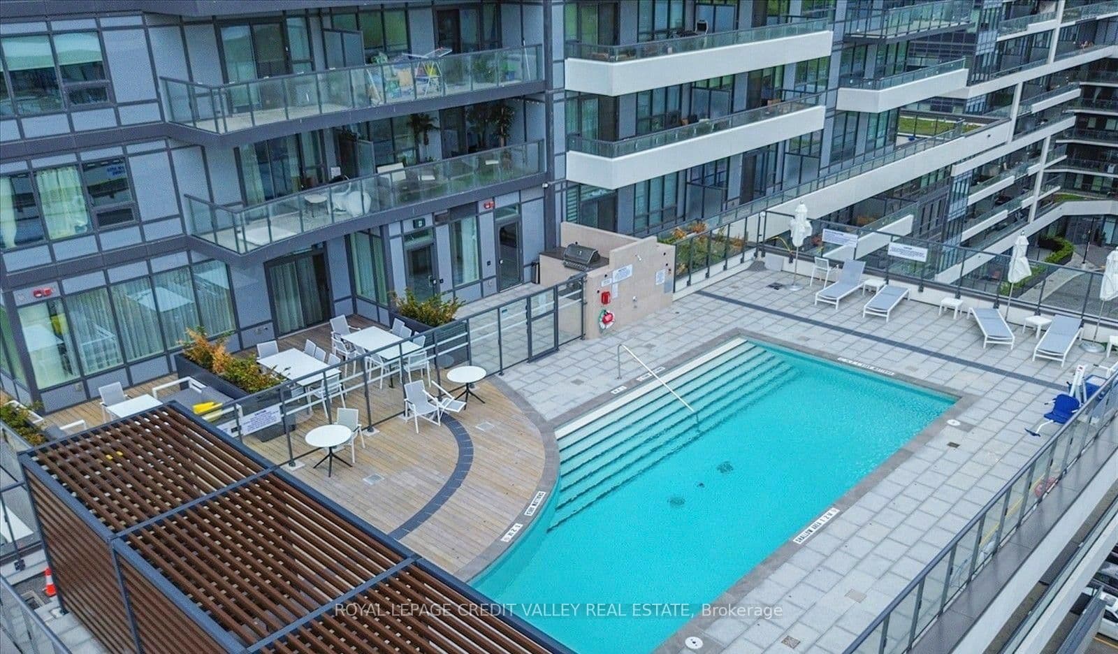 1455 Celebration Drive, Unit 2007 thumbnail 22