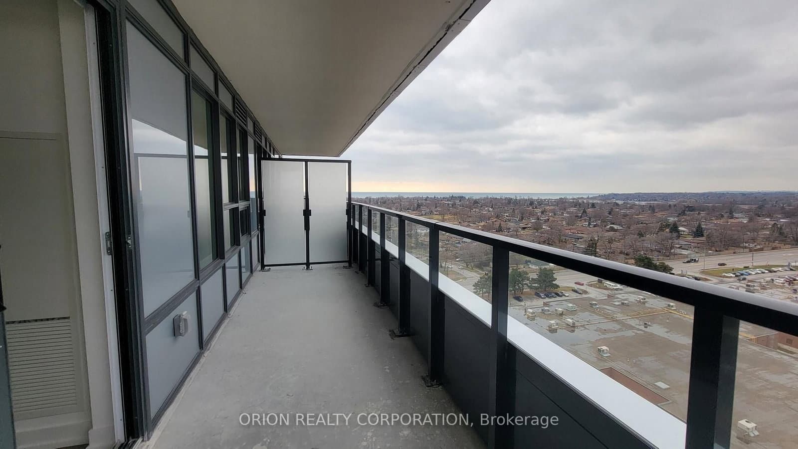 1435 Celebration Drive, Unit 1512 thumbnail 18