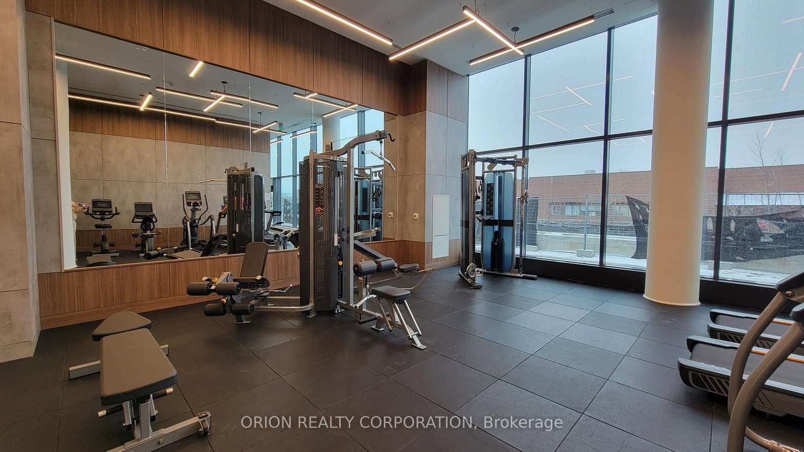 1435 Celebration Drive, Unit 1512 thumbnail 23