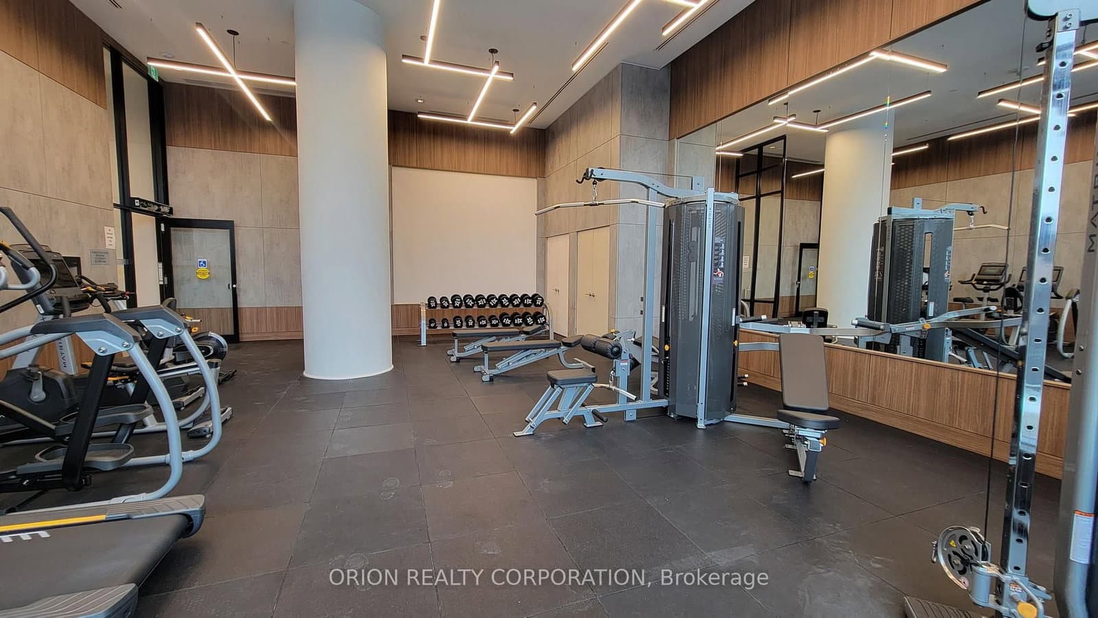 1435 Celebration Drive, Unit 1512 thumbnail 29
