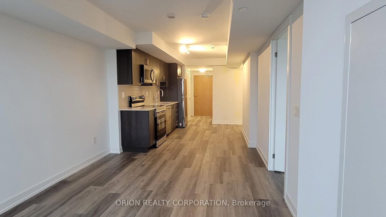 1435 Celebration Drive, Unit 1512 thumbnail 3