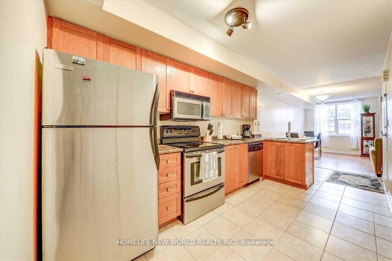 35 Strangford Lane, Unit 204 thumbnail 6