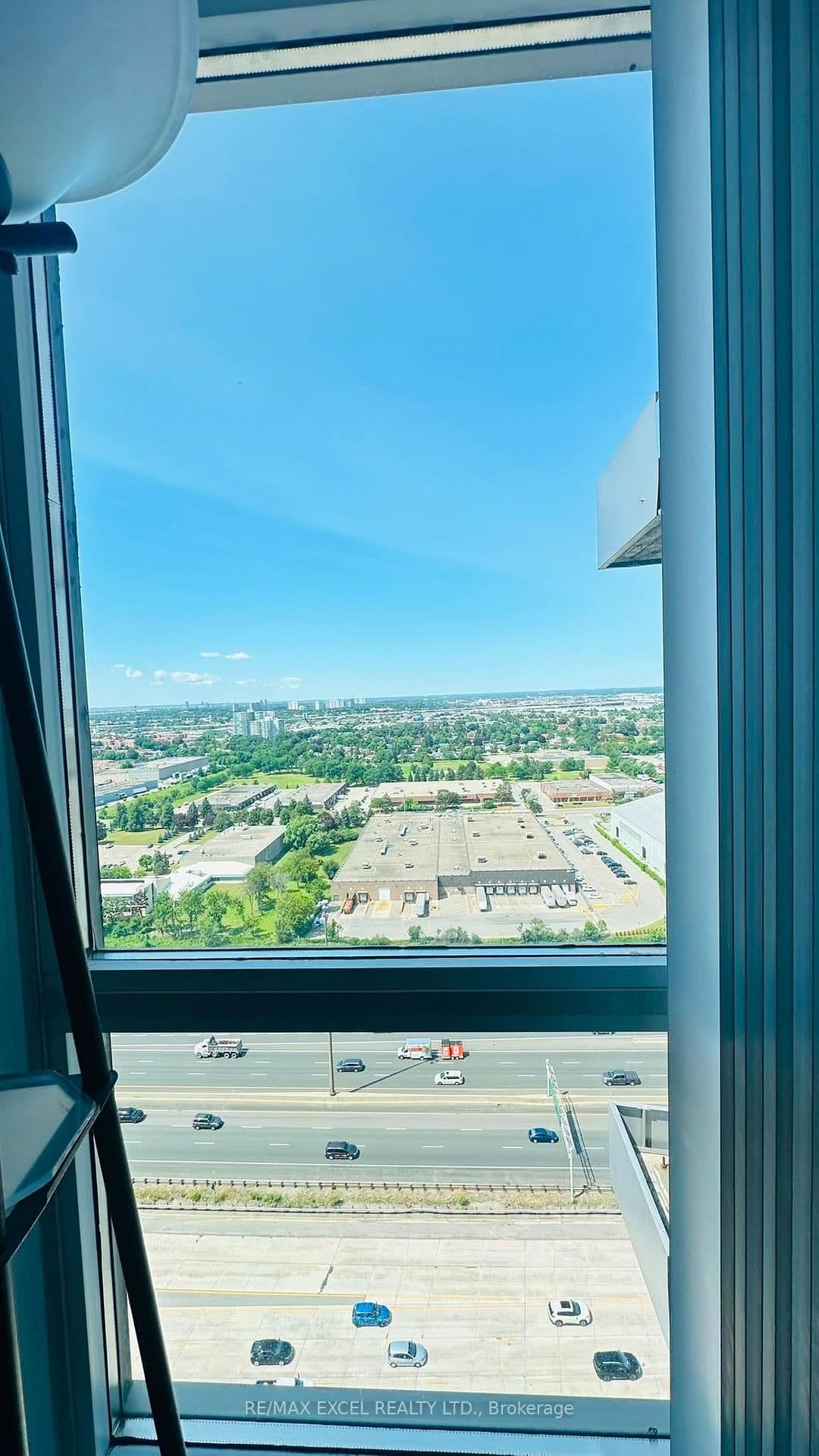 38 Lee Centre Drive, Unit 2912 thumbnail 12