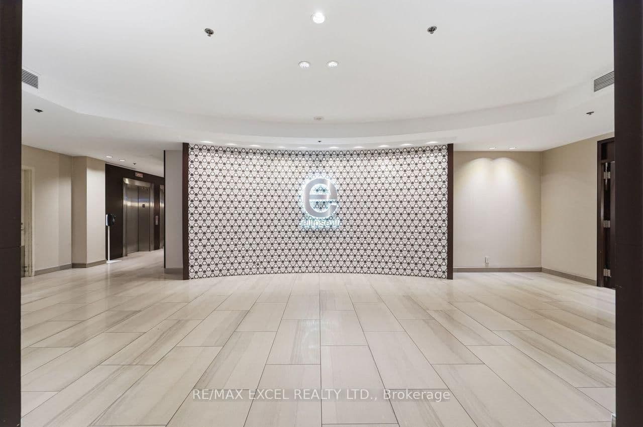38 Lee Centre Drive, Unit 2912 thumbnail 3