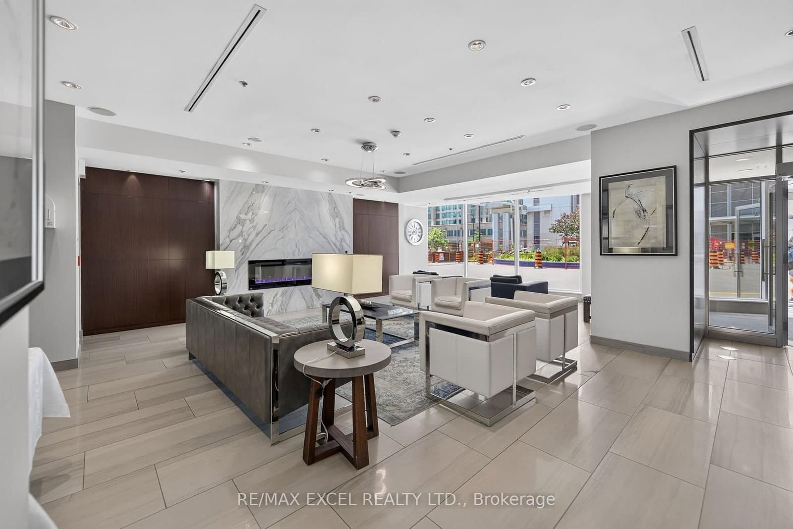 38 Lee Centre Drive, Unit 2912 thumbnail 4