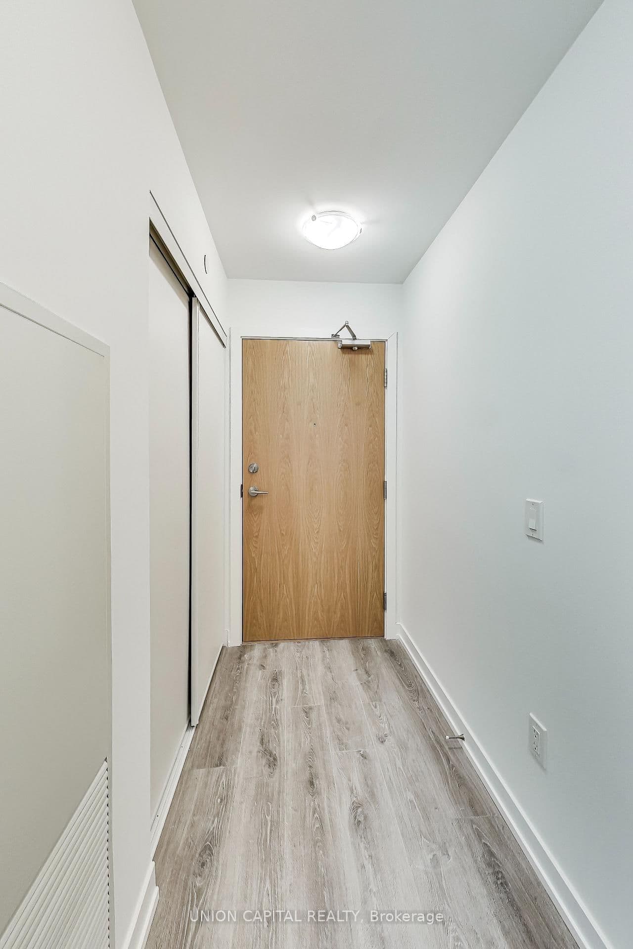 1435 Celebration Drive, Unit 415 thumbnail 6
