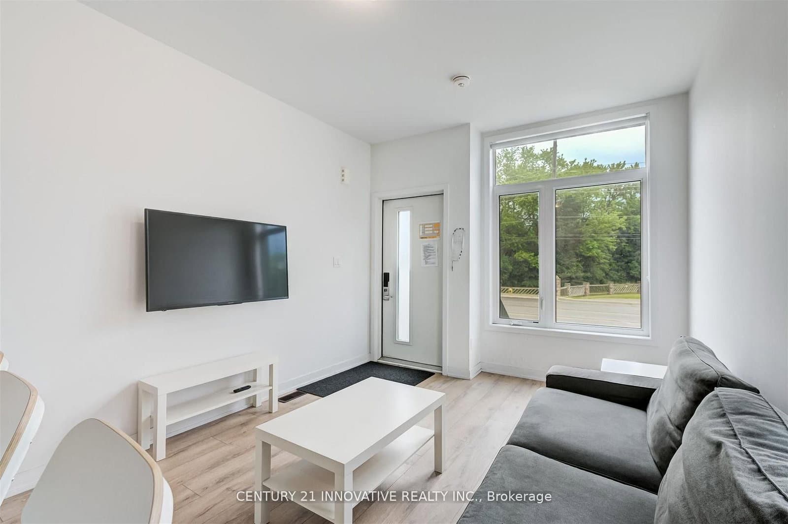1720 Simcoe Street, Unit 16 - Image 1