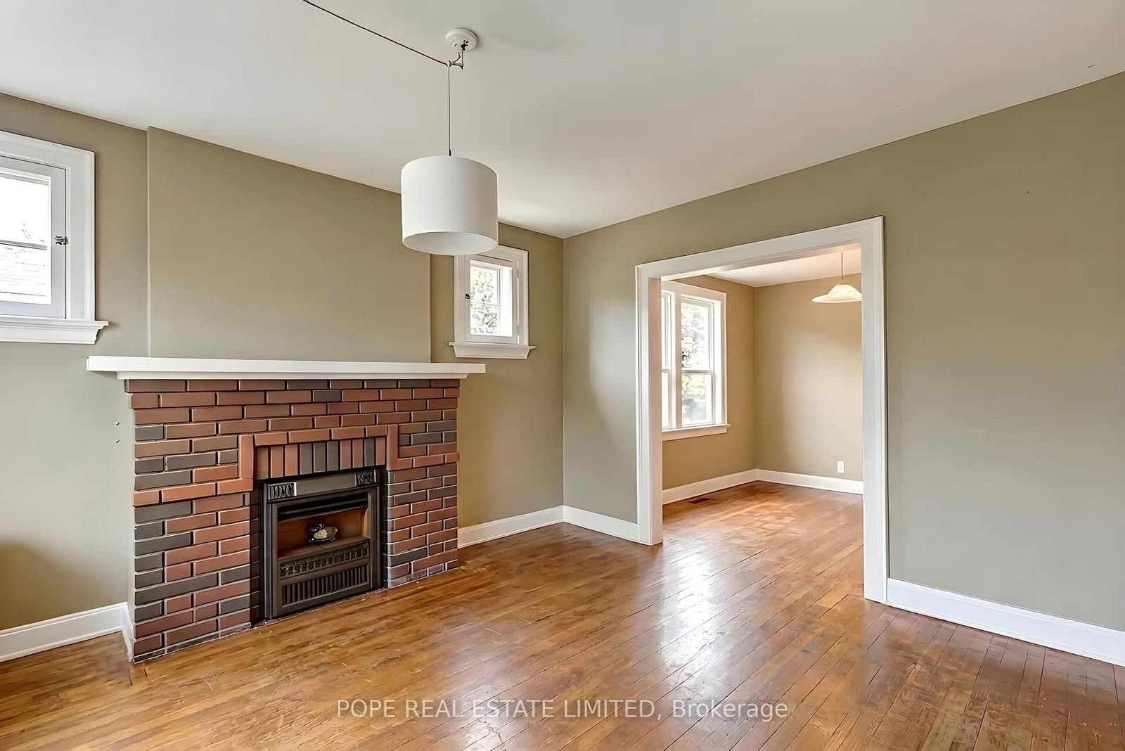 18 Edgewood Avenue thumbnail 22